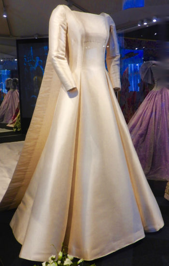 QMIIweddinggown