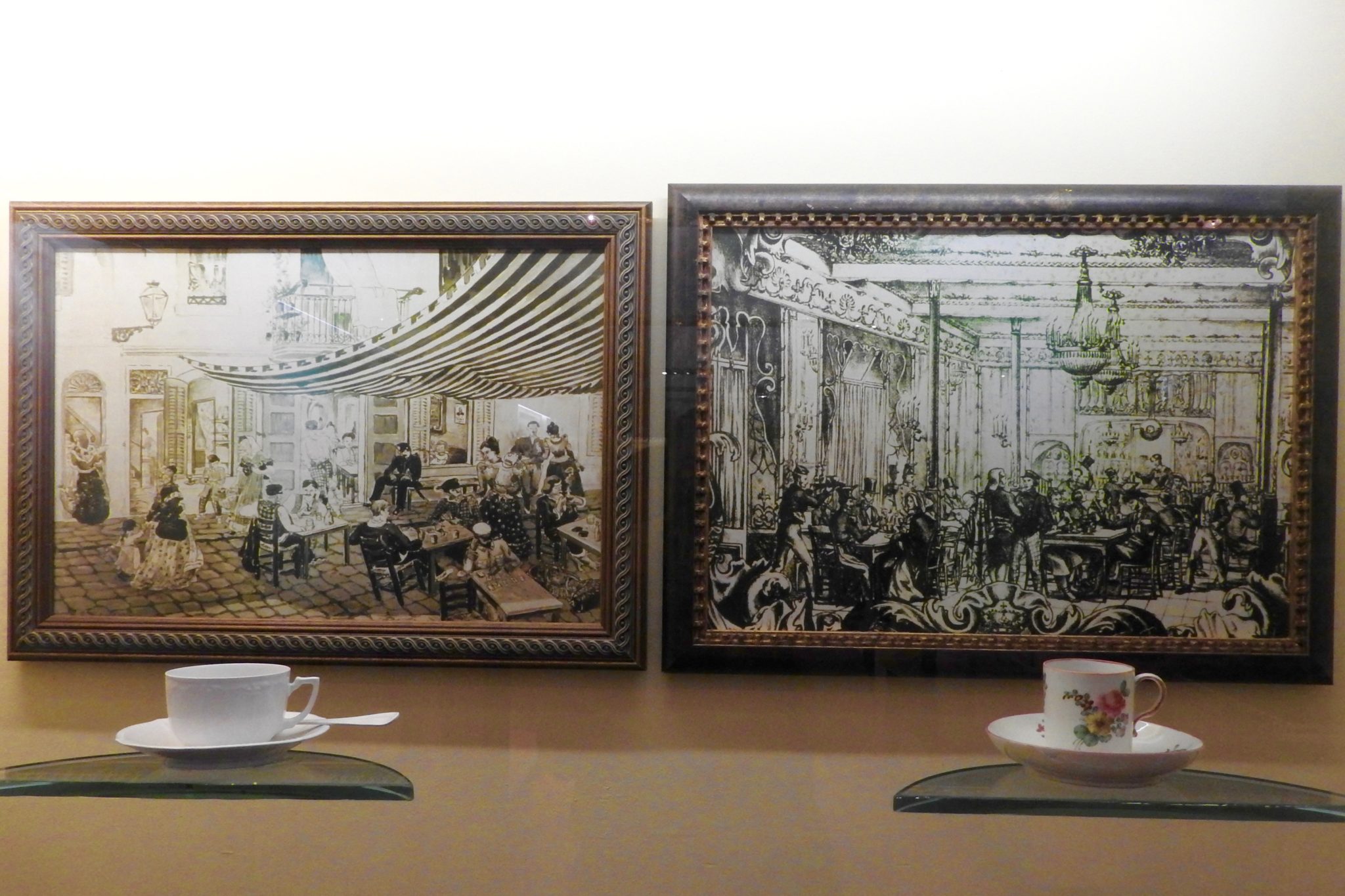 framed prints of cafe house scenes